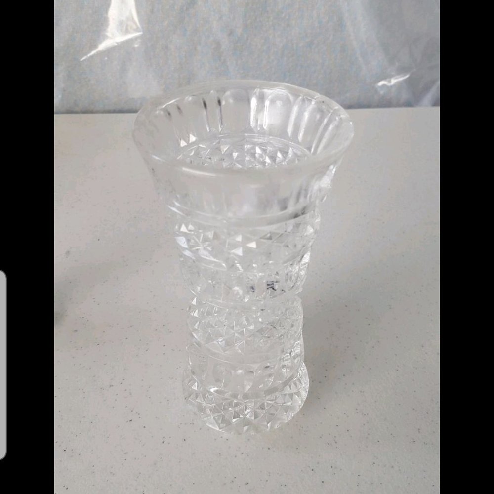 Vintage lead crystal vase (small)